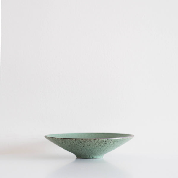 Pear Green Hiragata Bowl