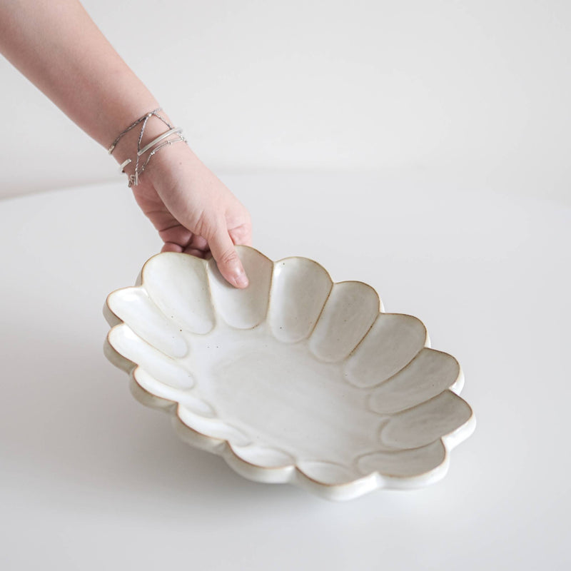 Speckled White Large Scallop Platter