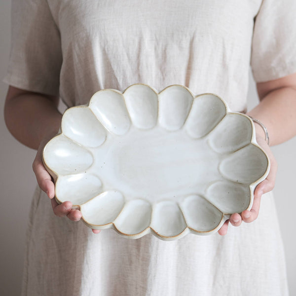 Speckled White Large Scallop Platter